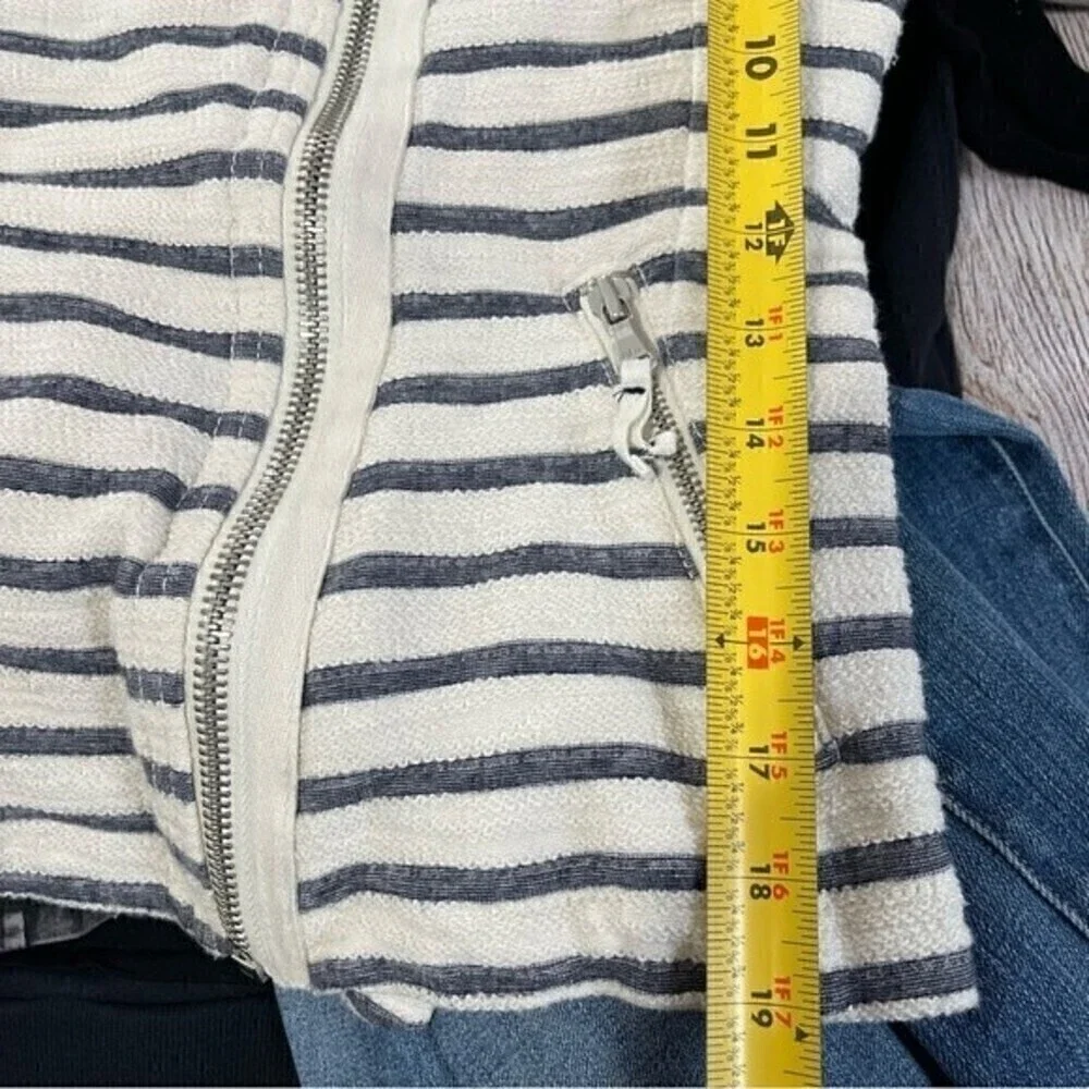 Lou & Grey cotton moto jacket asymmetrical zip  size small - Picture 9 of 9